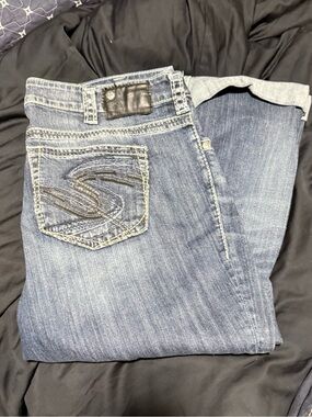 Women’s Silver Suki Capri Blue Denim Jeans